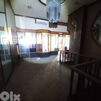 Show Room in Antelias for rent   صالة عرض للإيجار في أنطلياس