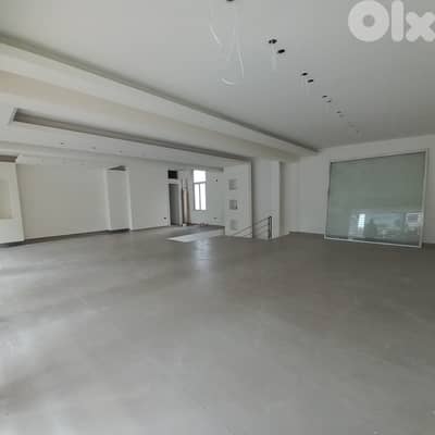 Spacious Shop  for rent in Antelias |Good Location