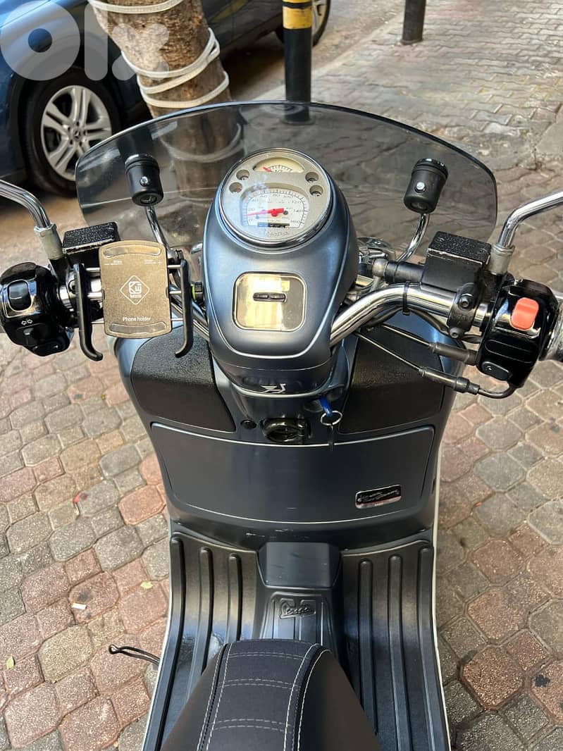 Vespa GTV 9