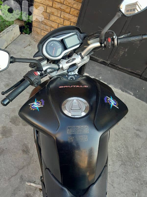 MV Agusta Brutale 1