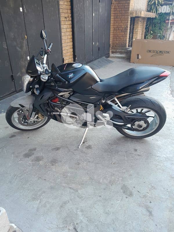 MV Agusta Brutale 3