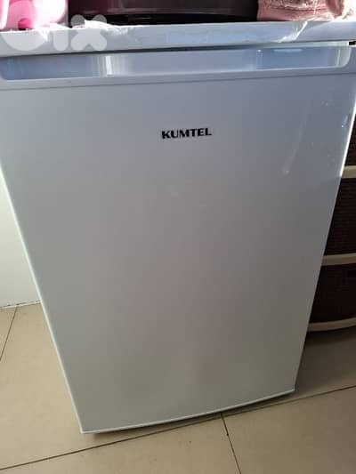 ثلاجة جديدة