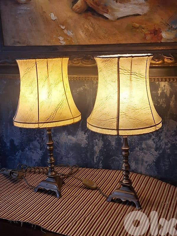2 bronze and leather english lamps 1