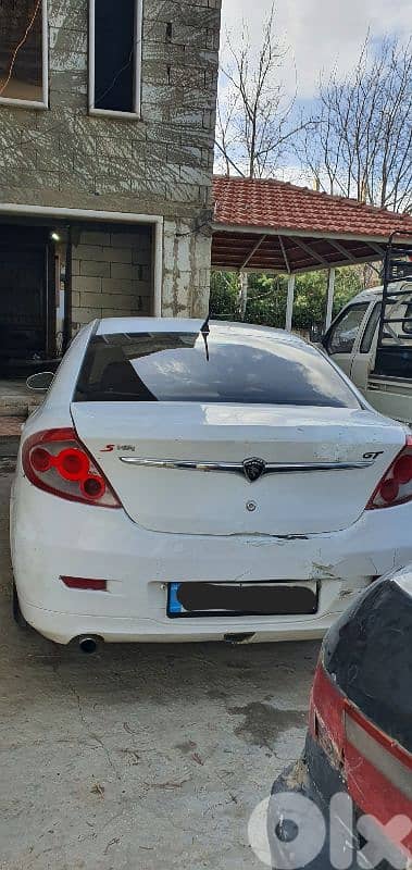 ميتسوبيشي أخرى 2010