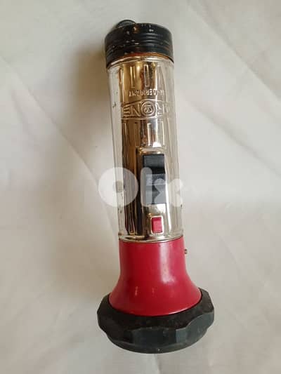 ضوء كشاف ألماني يعود للستينيات