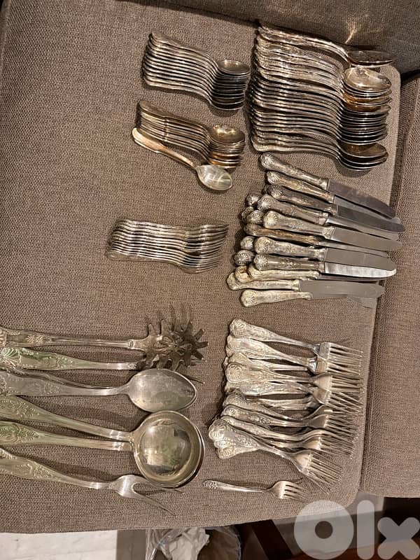 silver plated cutlery 1
