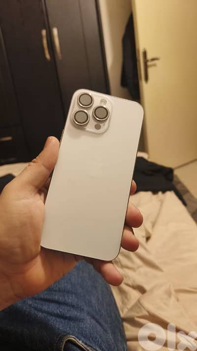 15 pro max like new with box and original cable