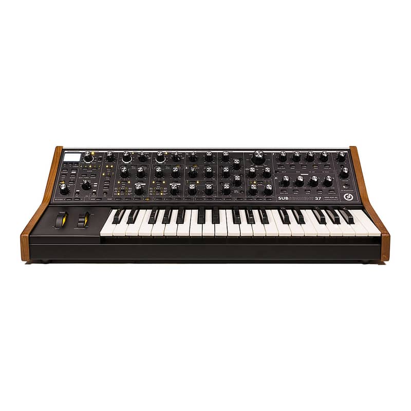 MOOG Subsequent 37 Analog Synthesizer 2
