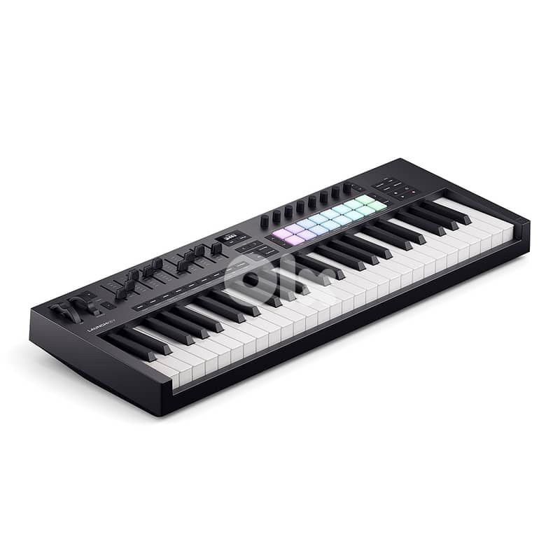 Novation Launchkey 49 MK4 MIDI Keyboard Controller 3