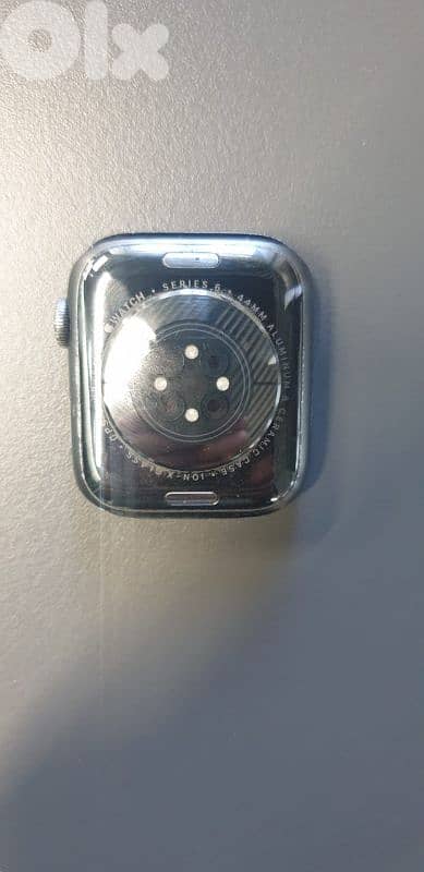 Apple Watch series 6 44mm 1
