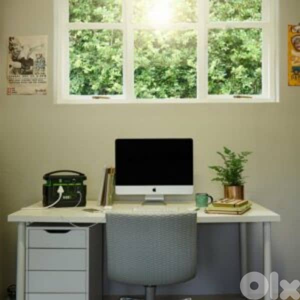 296Wh Portable Power Station 5