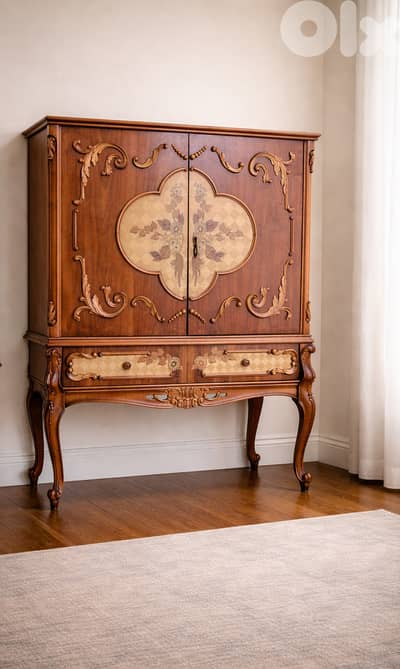 خزانة خشبية