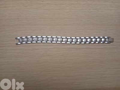 silver bracelet almost new (wore once)