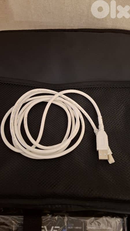 Montarbo Five-O Analog Mixer 1