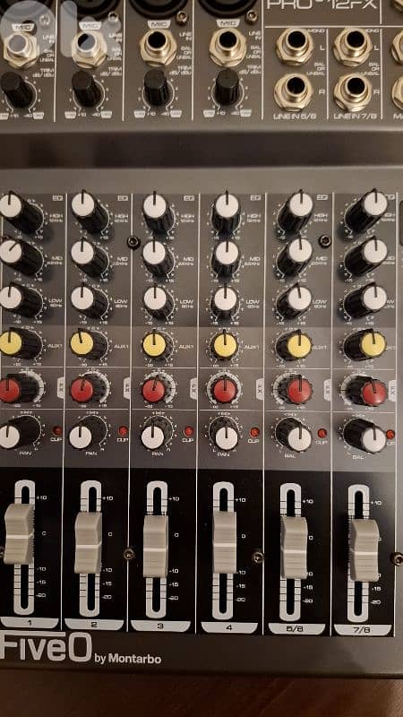 Montarbo Five-O Analog Mixer 6
