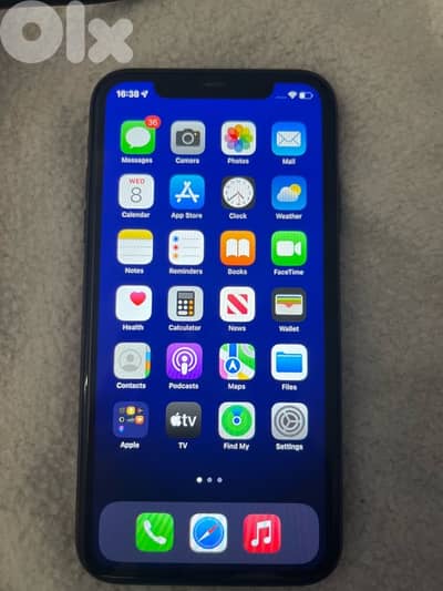 iPhone 11 64GB (Damaged Screen)