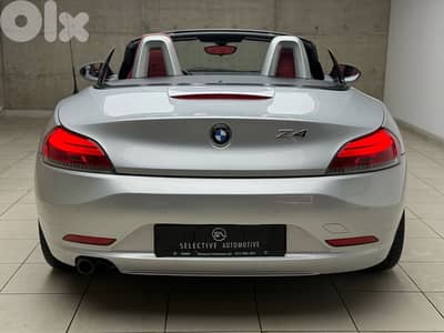 BMW Z-4 Sport Package Company source 93.000 km