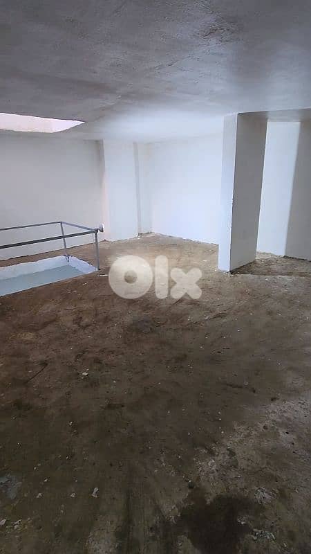 depo for sale in bourj hammoud 8