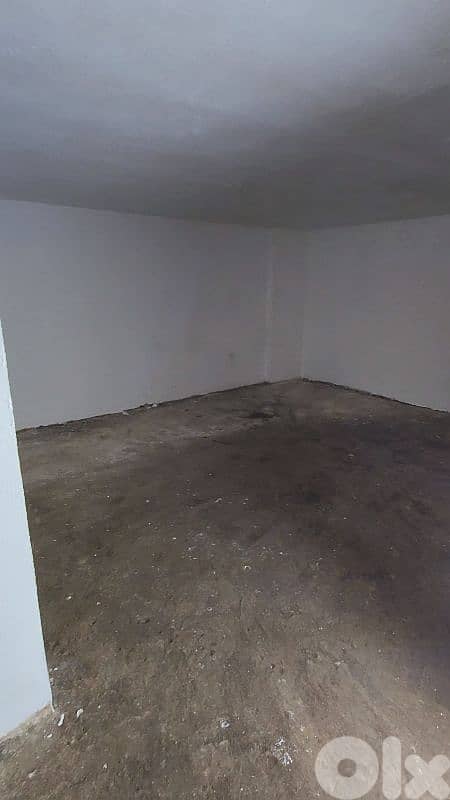 depo for sale in bourj hammoud 9
