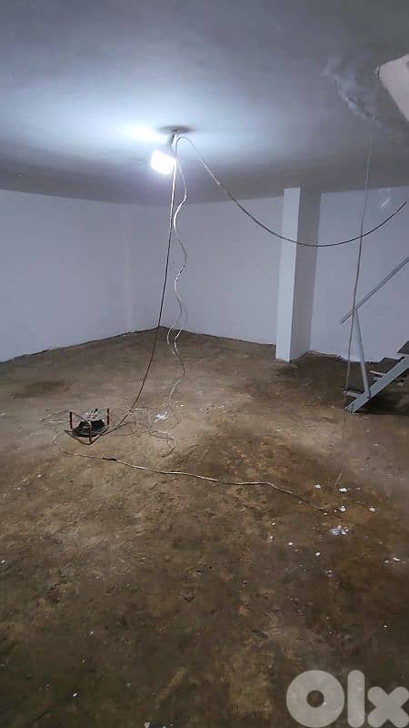 depo for sale in bourj hammoud 10