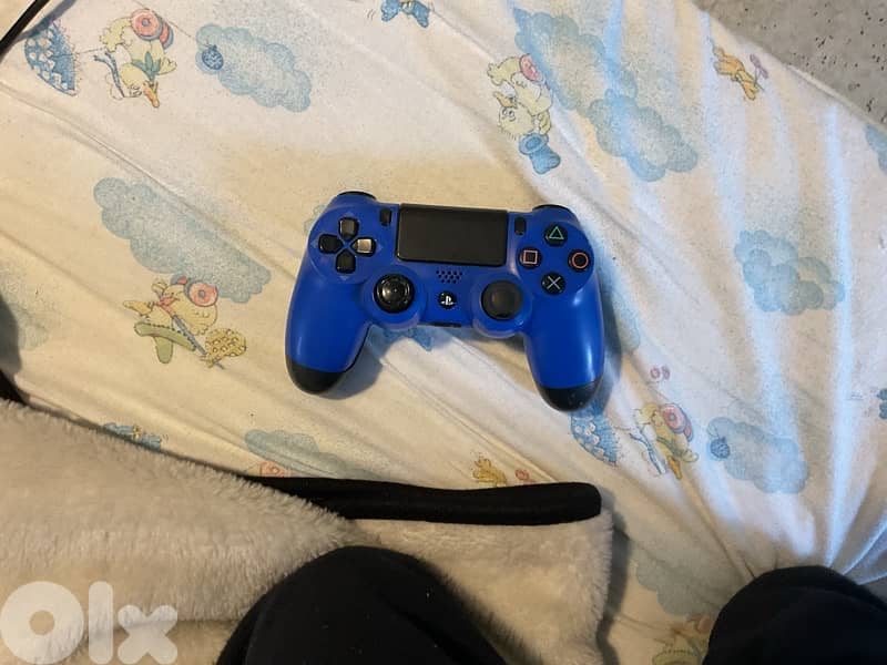 ps4 for sell need money quick 3
