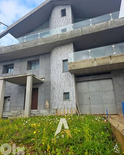 900 SQM Villa In Bikfaya With Sea & City View