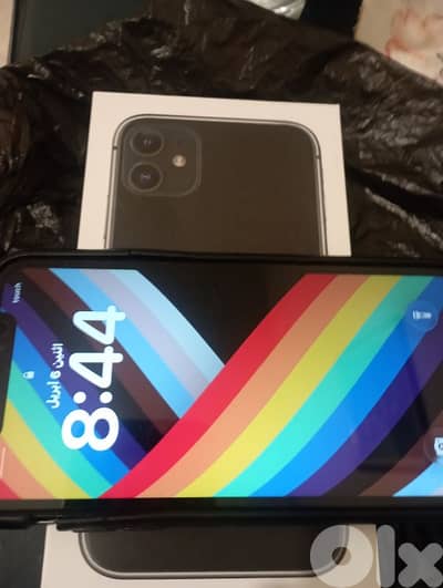 مساحته 128 مش مغير فيه شي  iPhone 11