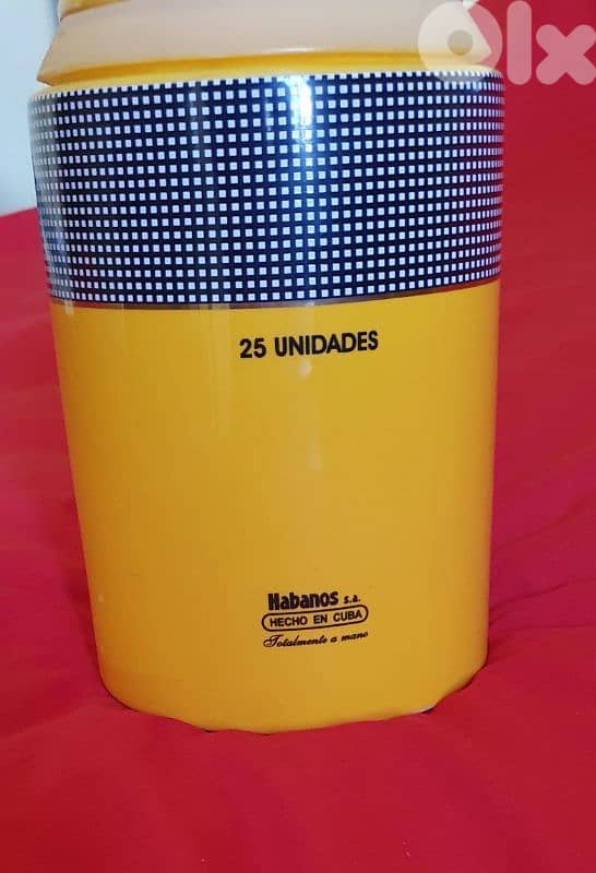 siglo lv ceramic box 1