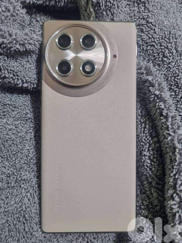 Tecno Camon 30S PRO 256GB 1