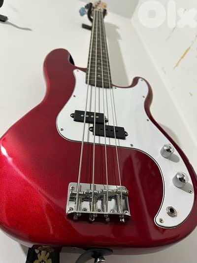 Smiger G-B1-4 Electric guitar Bass