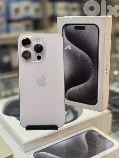 Used 15 pro 512 gb white  922 cycle