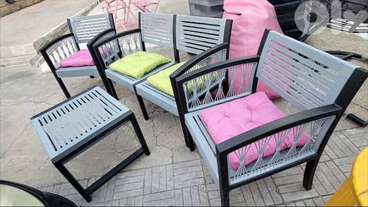 طقم بلاستك تركي مع هدية