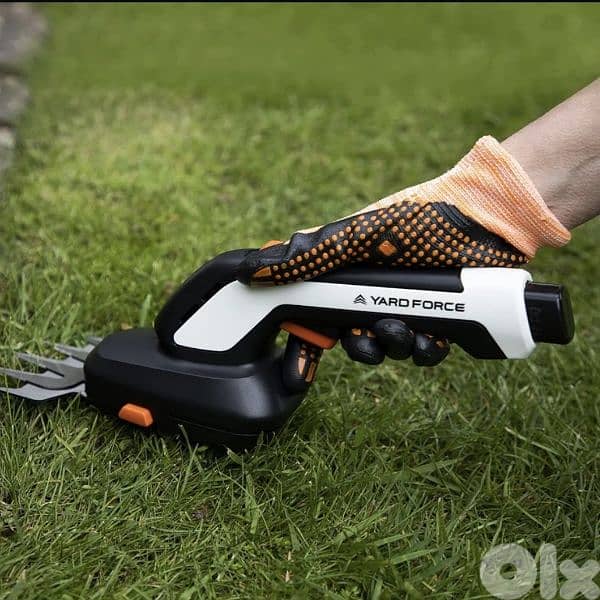 Grass shear & hedge trimmer blade + trowel,fork,battery&charger 4