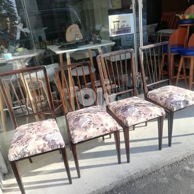 كراسي خشب سنديان عدد٤