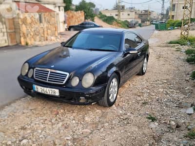 Mercedes-Benz E-Class 2001