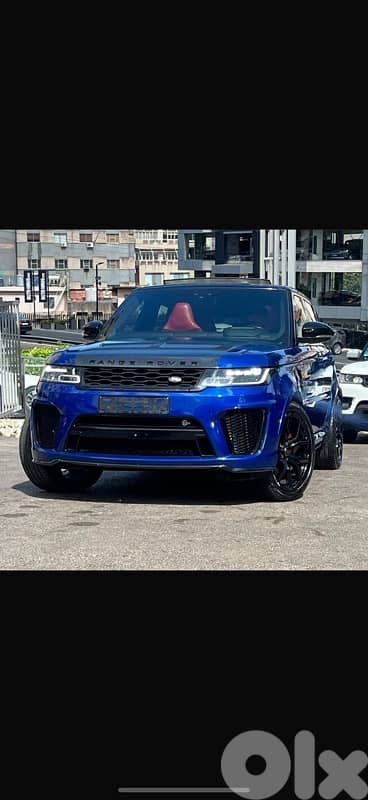 Range Rover SVR 2018 in an immaculate condition