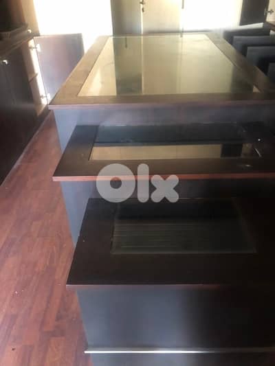 tawlee lal colier aw aseeweer