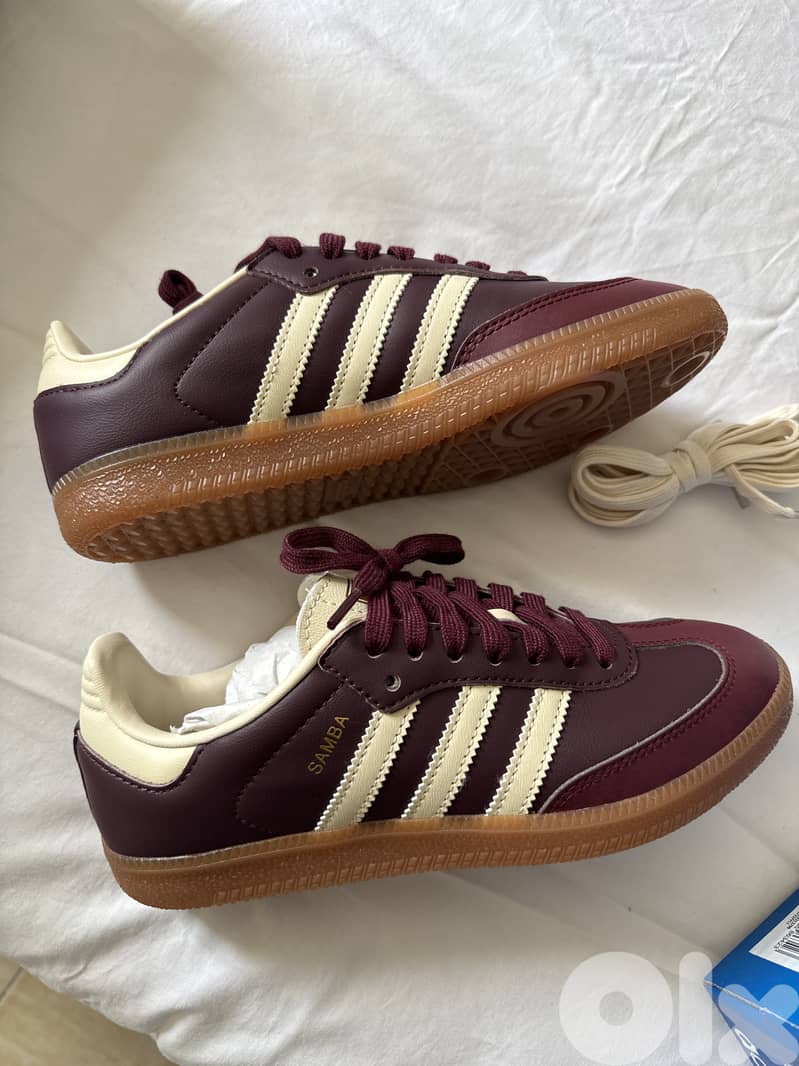 Adidas Samba burgundy 1