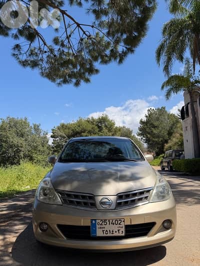 Nissan Tiida 2009 type 2 1.8