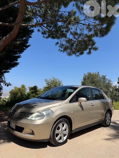 Nissan Tiida 2009 type 2 1.8