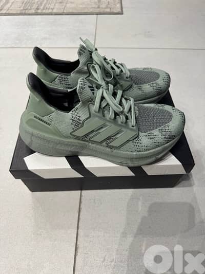 Adidas Ultraboost 5 size 41 brand new