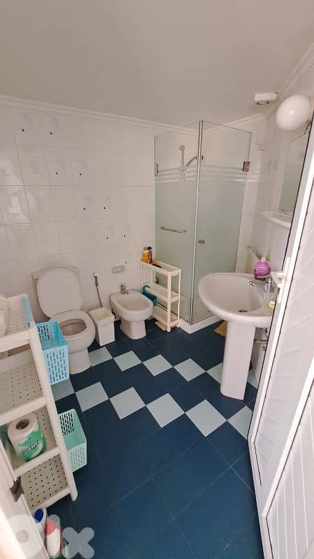 Beachfront Chalet in Jbeil with swimming-pool 7