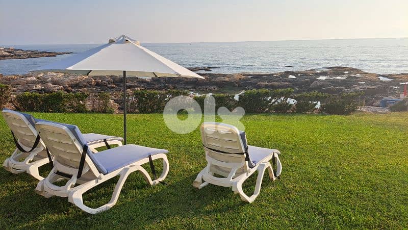 Beachfront Chalet in Jbeil with swimming-pool 13