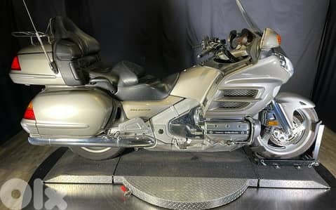 Honda Goldwing GL1800 in Excellent Condition!
