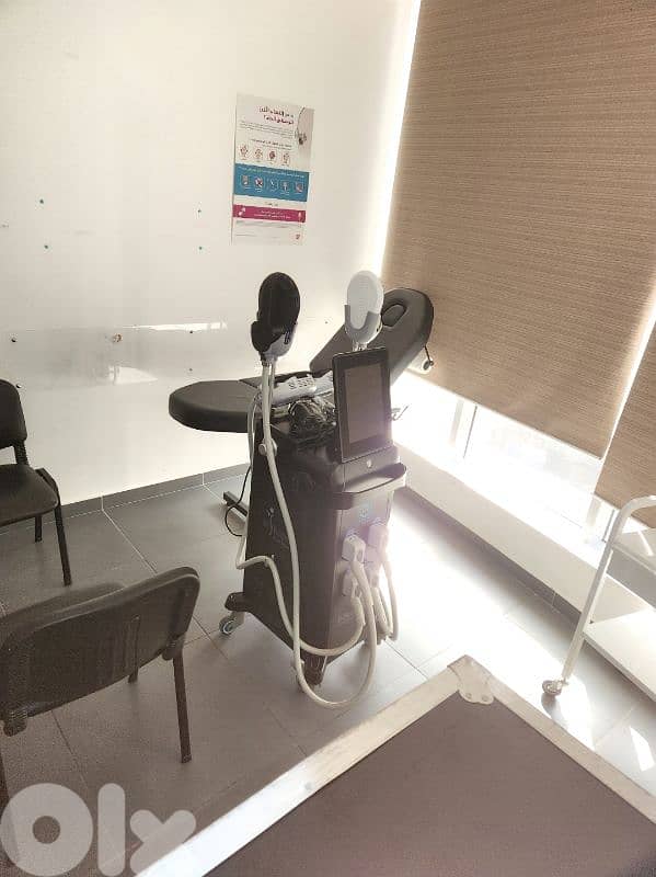 In Shape Platinum (Pulsed ElectroMagnetic Stimulation-EMS) 1