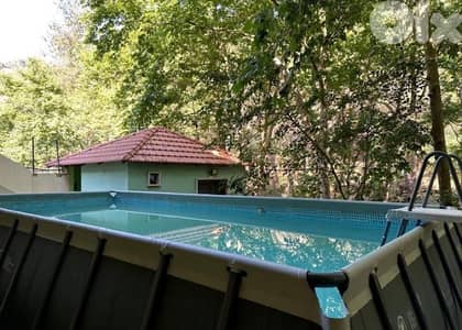 Large Intex Swimming Pool 7.32m x 3.66m – Excellent Condition