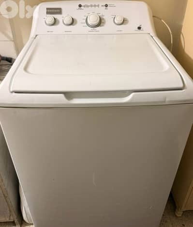 FRIGIDAIRE WSHING MACHINE & DRYER