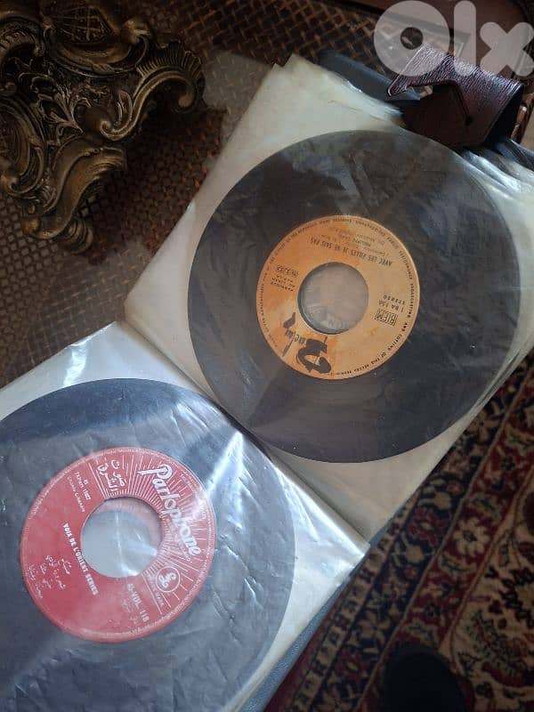 antique stereo and CDs 1