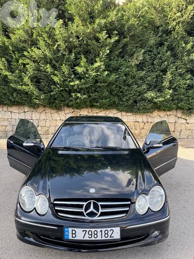 Mercedes-Benz CLK-Class 2005