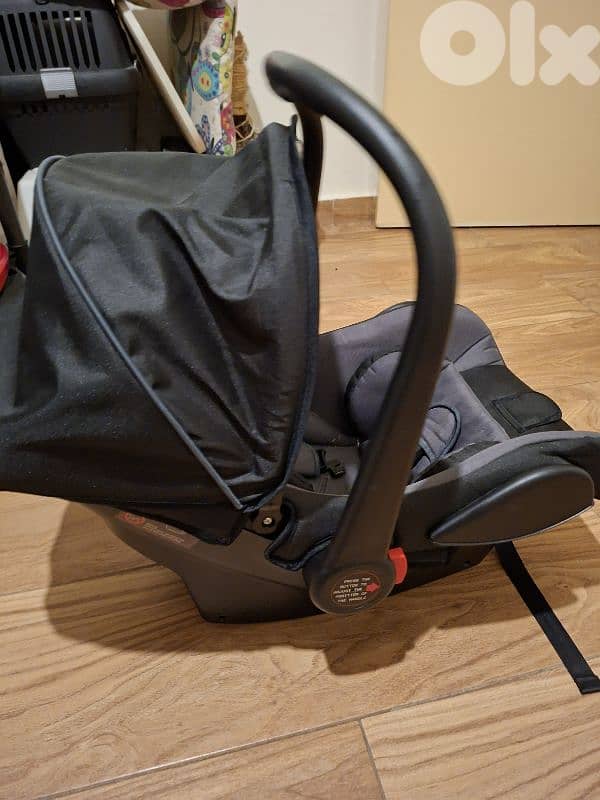 baby carseat 2
